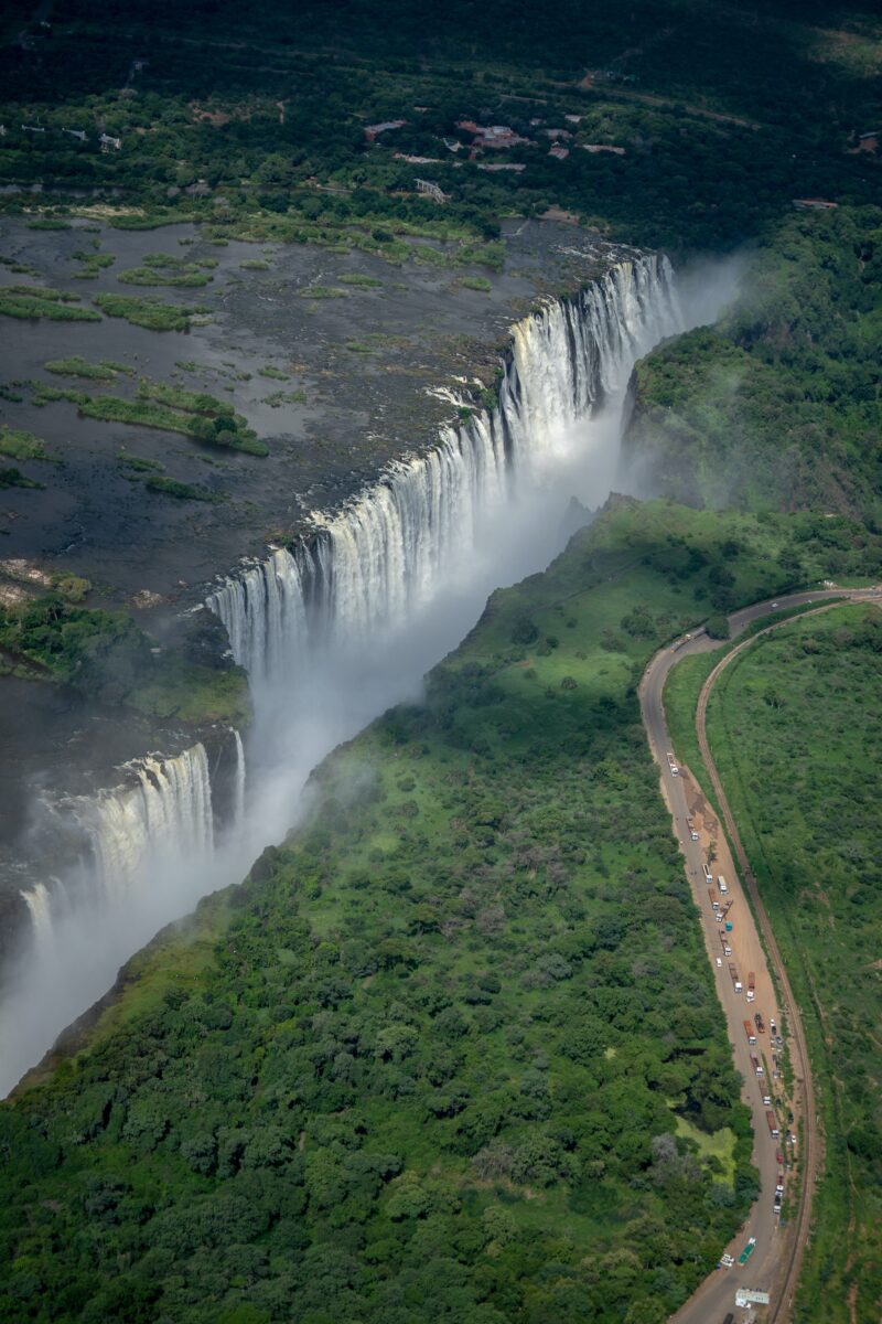 ザンビア　ジンバブエ　ビクトリアの滝
